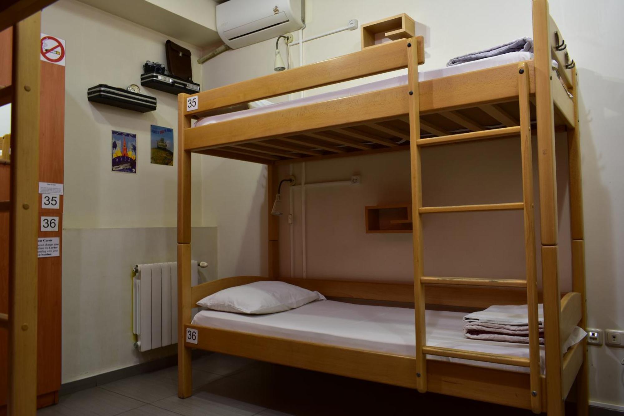 Envoy Hostel & Tours Jerevan Exteriör bild