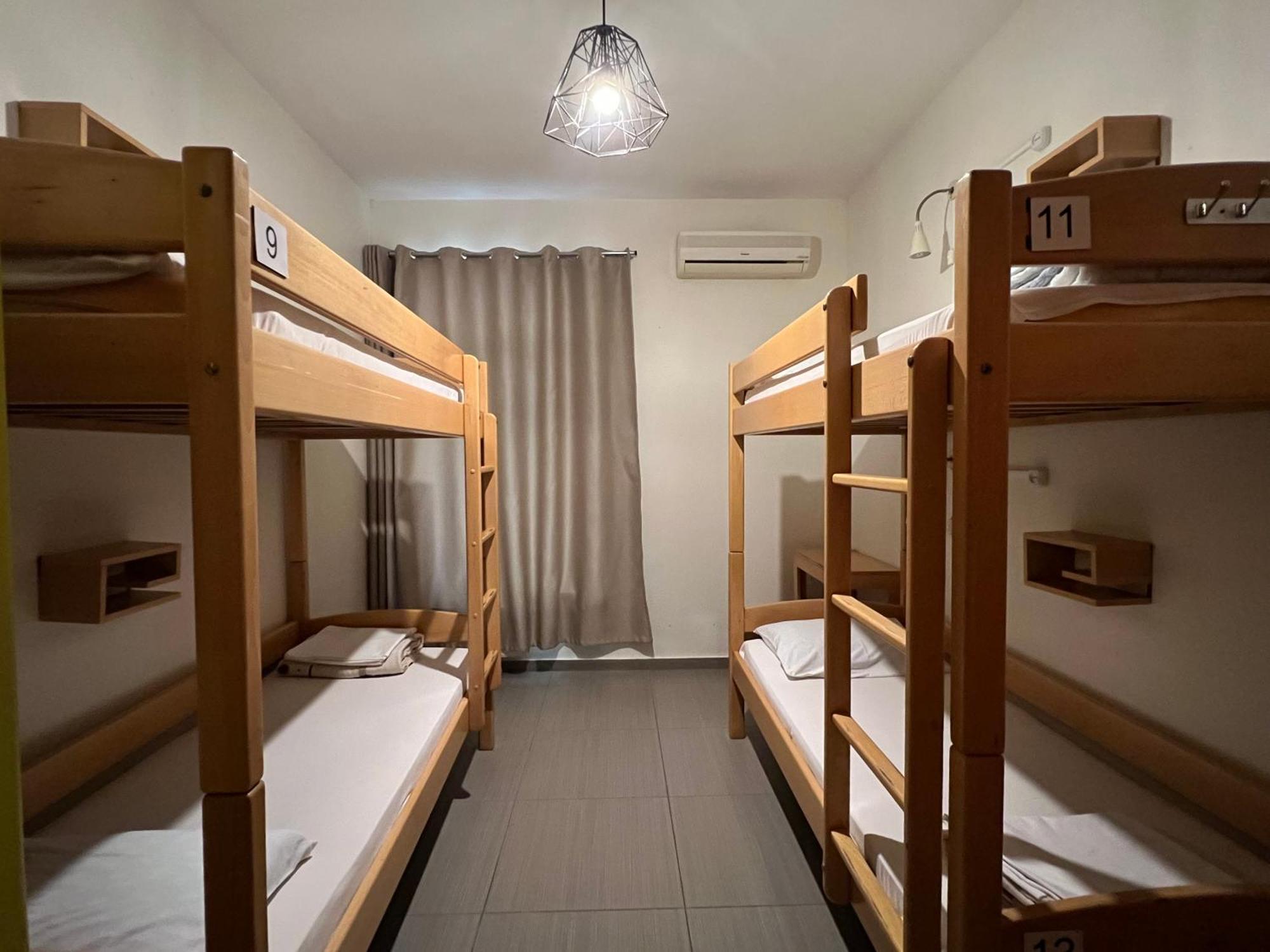 Envoy Hostel & Tours Jerevan Exteriör bild