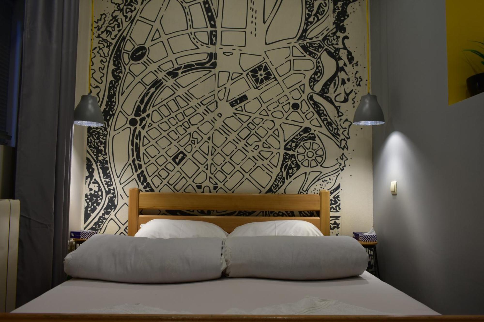 Envoy Hostel & Tours Jerevan Exteriör bild