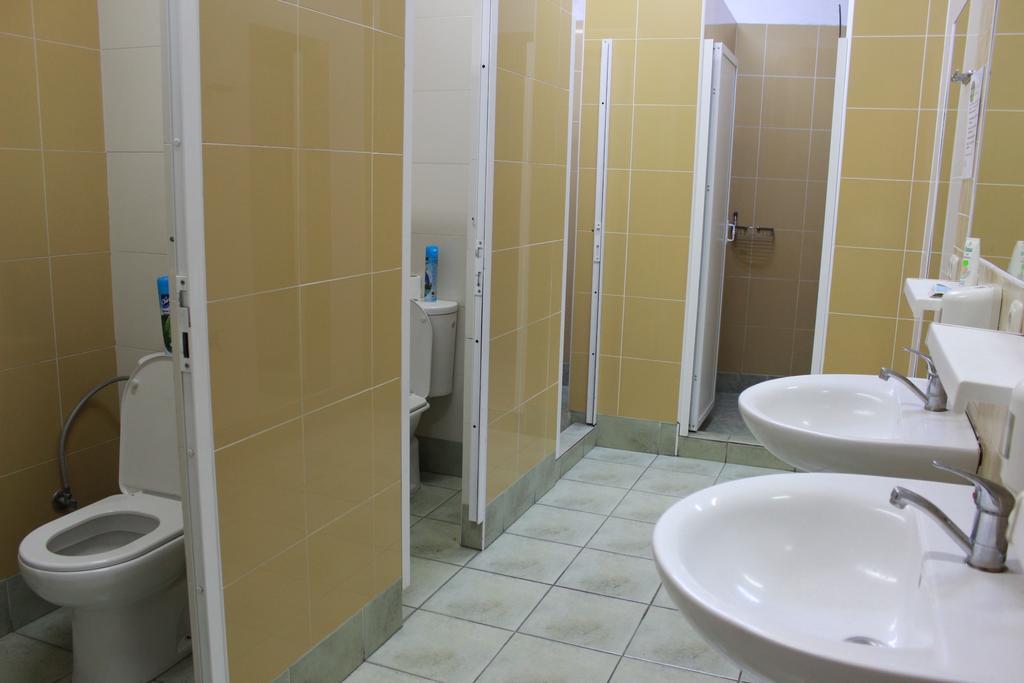 Envoy Hostel & Tours Jerevan Exteriör bild