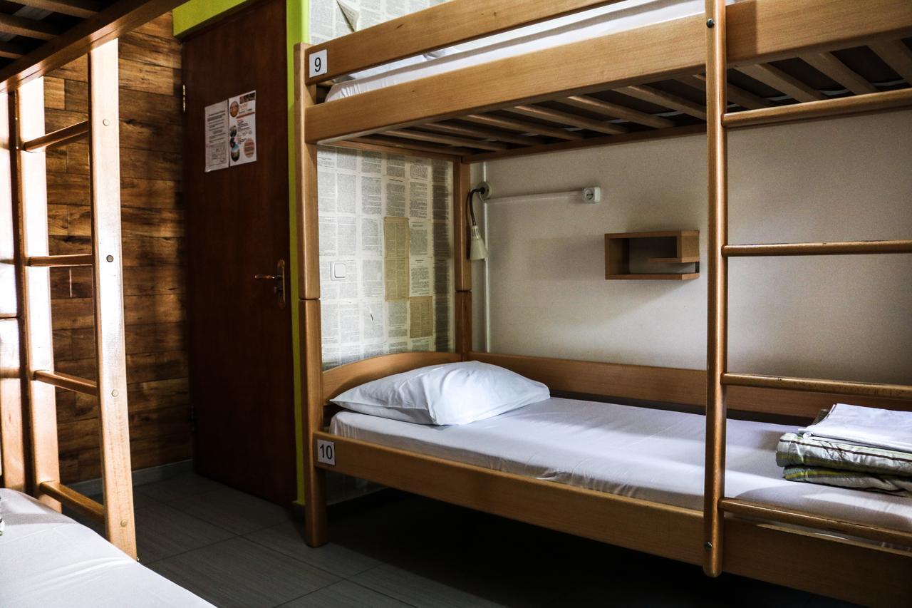 Envoy Hostel & Tours Jerevan Exteriör bild